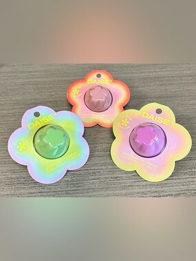 DAISE Flower Hydrating Lip Balm Trio - Choose 1